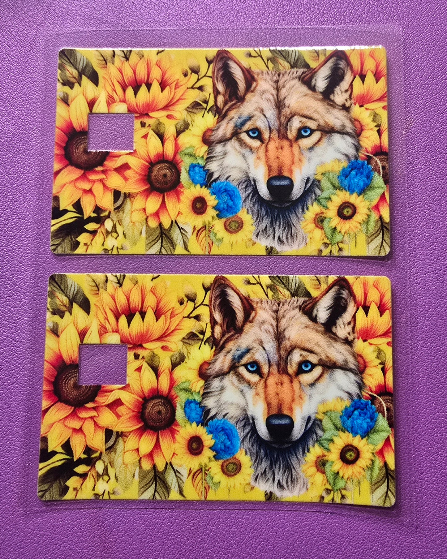 Wolf Sunflower Credit Card Wrap