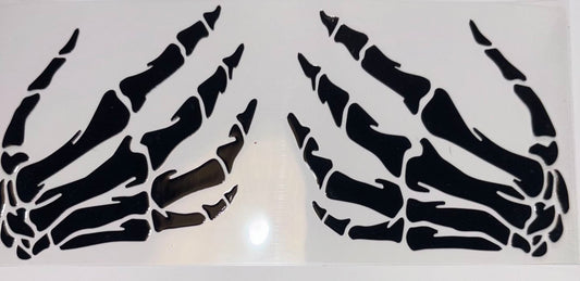 SKULL HANDS WRAP