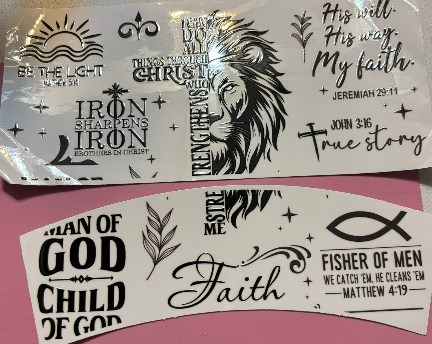 Faith Lion 40oz wrap